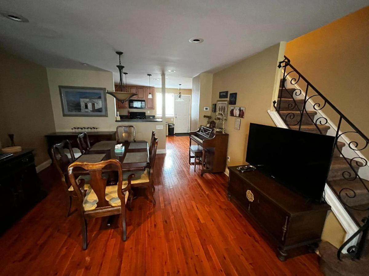 פילדלפיה Tuscany 2900 - Classic Italian Style 3Br W Parking Near Airport מראה חיצוני תמונה