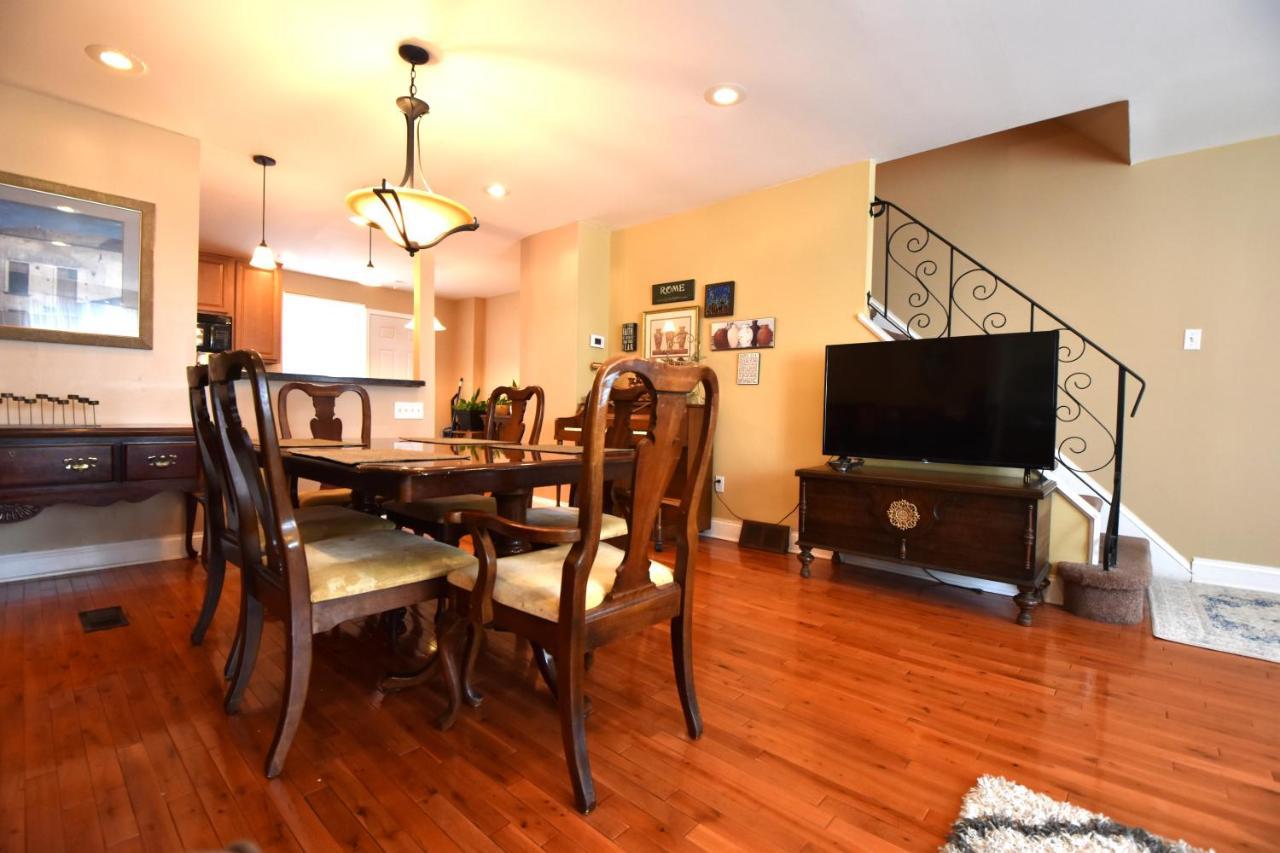 פילדלפיה Tuscany 2900 - Classic Italian Style 3Br W Parking Near Airport מראה חיצוני תמונה